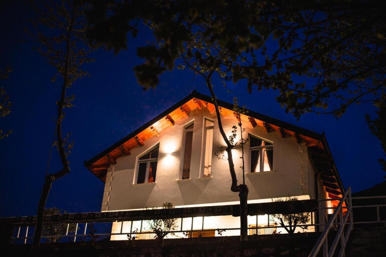 Xhuli Guesthouse Шкодер Экстерьер фото