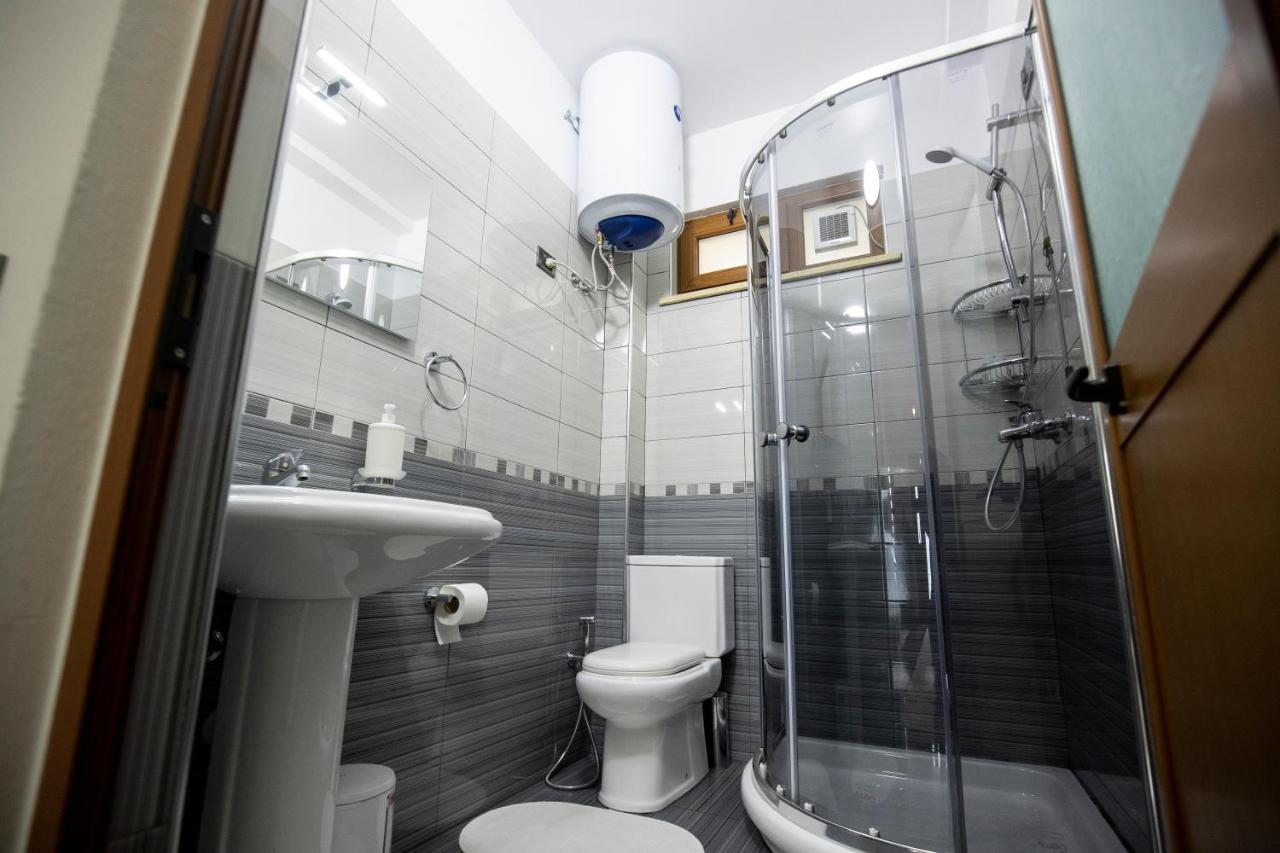 Xhuli Guesthouse Шкодер Экстерьер фото