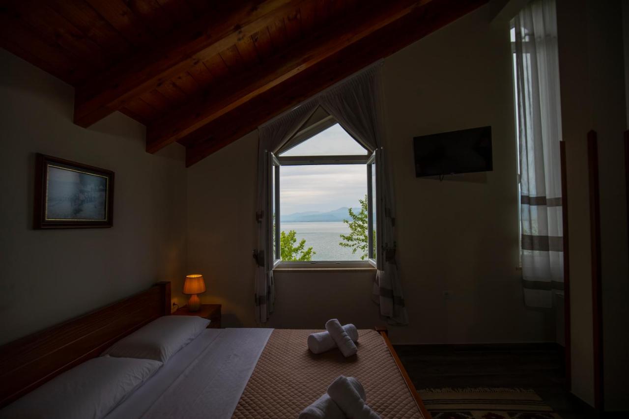 Xhuli Guesthouse Шкодер Экстерьер фото