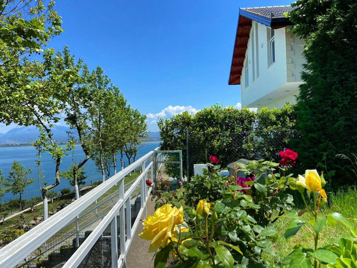 Xhuli Guesthouse Шкодер Экстерьер фото