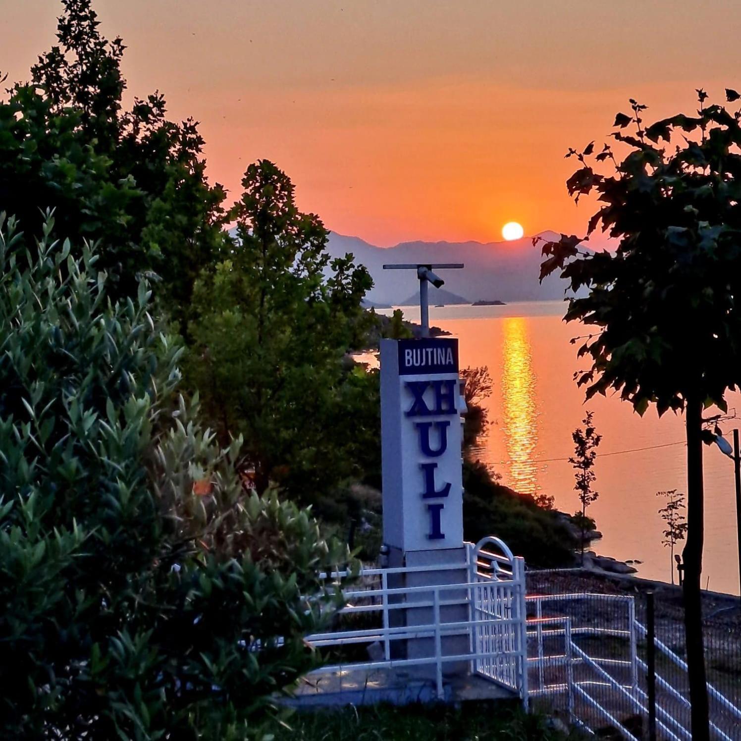 Xhuli Guesthouse Шкодер Экстерьер фото